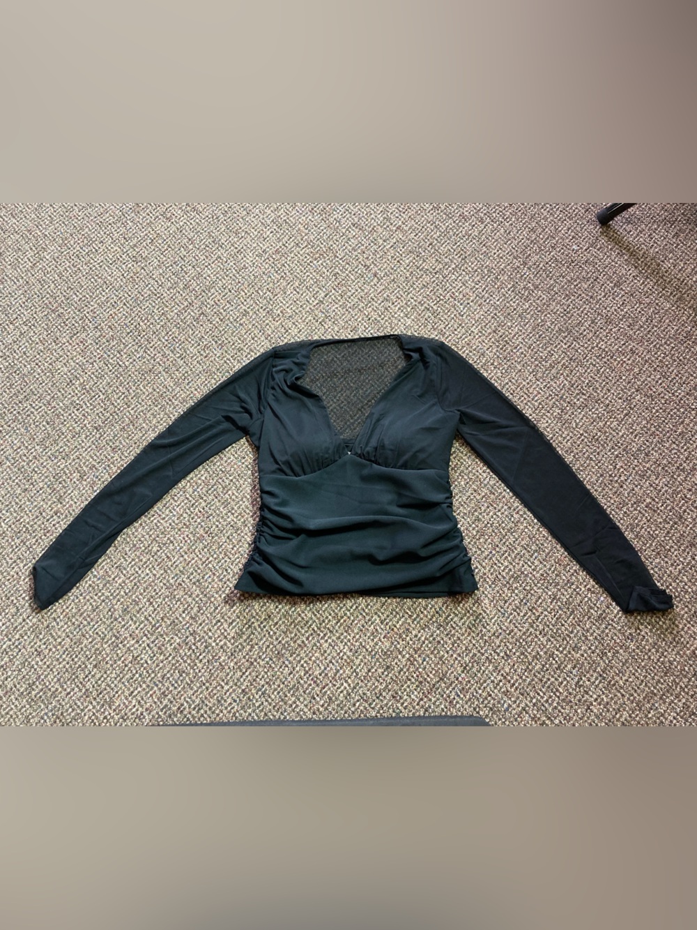 Abercrombie & Fitch Bra-Free Long-Sleeve Mesh Plunge Top Womens medium black nwt